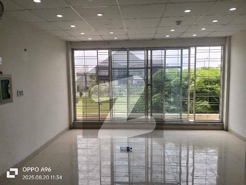 04 MARLA OFFICE 2ND FLOOR EXCELLENT LOCATION