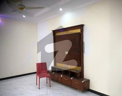 ممتاز سٹی اسلام آباد میں 5 کمروں کا 10 مرلہ مکان 4.38 کروڑ میں برائے فروخت۔