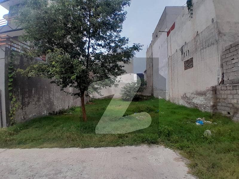 10 Marla Plot For Sale In LVL