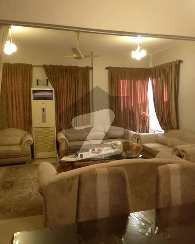 500Yard Bungalow For Sale In Phase 6 500Yard Bungalow For Sale In Phase 6
