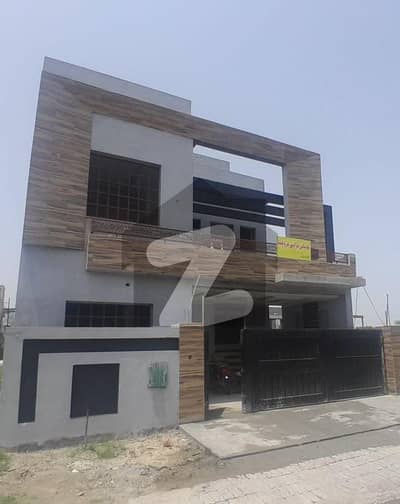 BRAND NEW HOUSE 80 ft MAIN BOULEVARD AVAILABLE FOR SALE IN OVERSEAS BLOCK OF BAHRIA ORCHARD LAHORE