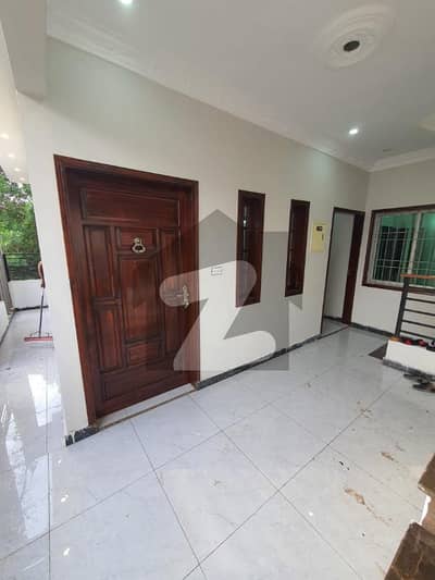SLIGHTLY USE CORNER GROUND +2 WEST OPEN LEASED HOUSE FOR SALE