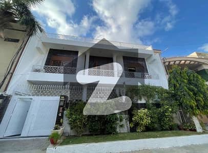 Double Storey 240 Square Yards House For Sale In Gulistan-E-Jauhar - Block 17 Karachi