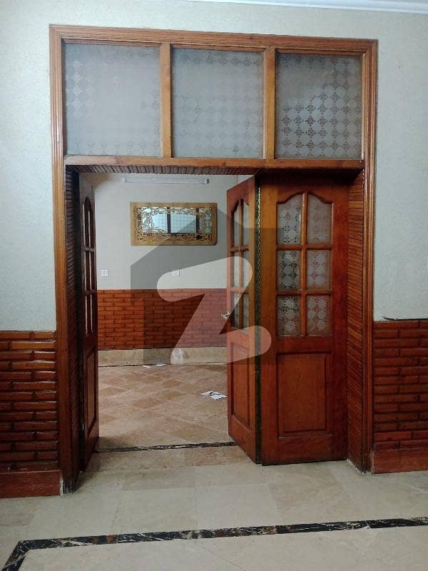 House 30x60 Sector G11 Islamabad For Sale