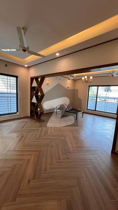 1 KANAL BRAND NEW DOUBLE UNIT HOUSE FOR SALE | 7 BEDROOMS | NEAR TO IMARAT MALL 1 KANAL BRAND NEW DOUBLE UNIT HOUSE FOR SALE | 7 BEDROOMS | NEAR TO IMARAT MALL