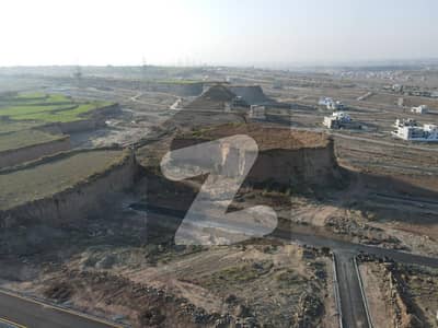 10Marla heighted Location plot sec F DHA 5 for sale