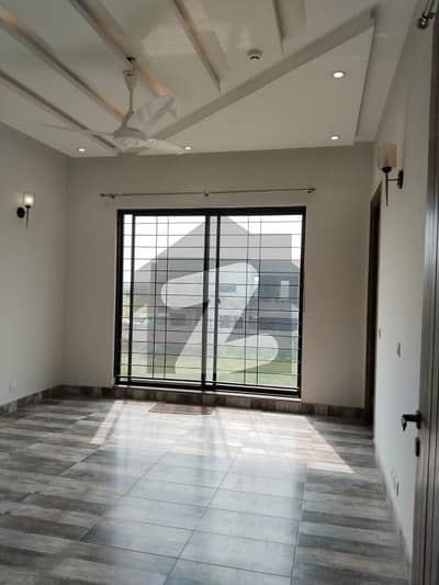 ڈی ایچ اے فیز 7 - بلاک وائے فیز 7,ڈیفنس (ڈی ایچ اے),لاہور میں 3 کمروں کا 1 کنال بالائی پورشن 95.0 ہزار میں کرایہ پر دستیاب ہے۔ ڈی ایچ اے فیز 7 - بلاک وائے فیز 7,ڈیفنس (ڈی ایچ اے),لاہور میں 3 کمروں کا 1 کنال بالائی پورشن 95.0 ہزار میں کرایہ پر دستیاب ہے۔