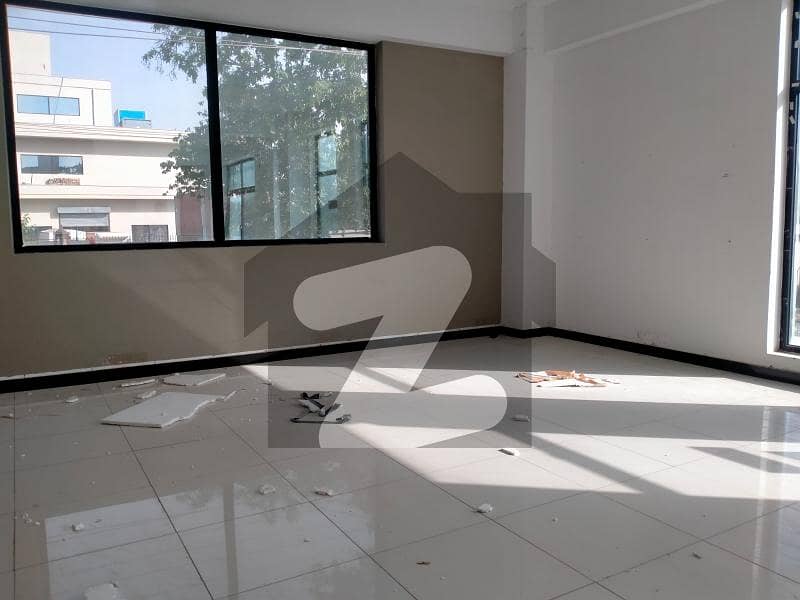 Ready To Buy A Office 10000 Square Feet In Gulberg Ready To Buy A Office 10000 Square Feet In Gulberg