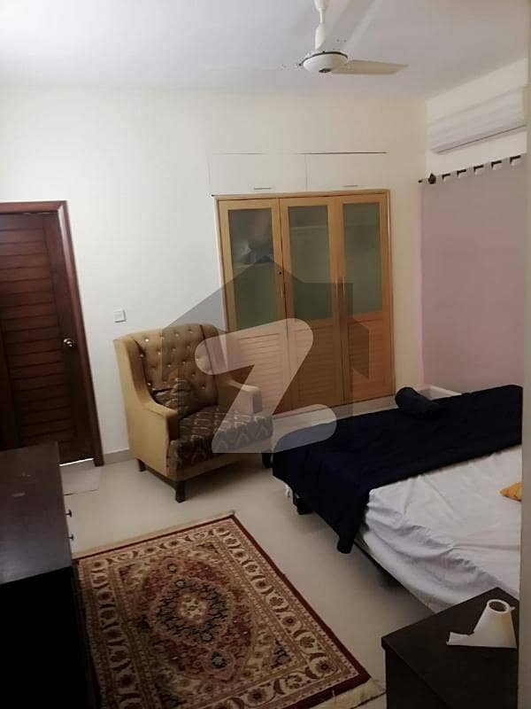 FLAT AVAILABLE FOR SALE IN F-11 MARKAZ ISLAMABAD FLAT AVAILABLE FOR SALE IN F-11 MARKAZ ISLAMABAD