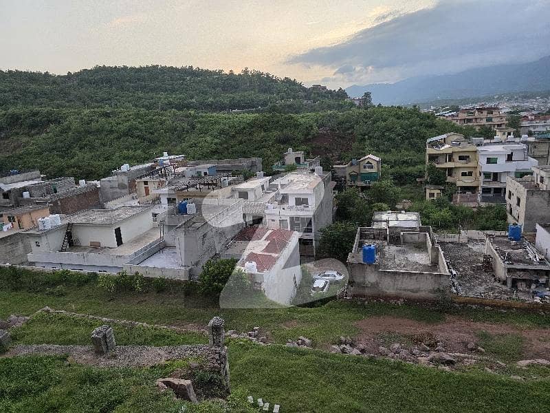 بنی گالہ اسلام آباد میں 6 مرلہ رہائشی پلاٹ 45.0 لاکھ میں برائے فروخت۔ بنی گالہ اسلام آباد میں 6 مرلہ رہائشی پلاٹ 45.0 لاکھ میں برائے فروخت۔