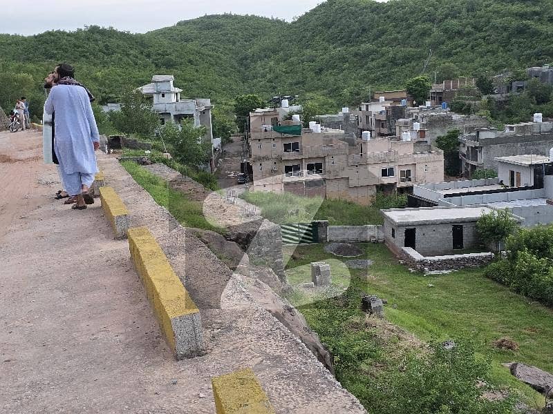 بنی گالہ اسلام آباد میں 10 مرلہ رہائشی پلاٹ 1.07 کروڑ میں برائے فروخت۔ بنی گالہ اسلام آباد میں 10 مرلہ رہائشی پلاٹ 1.07 کروڑ میں برائے فروخت۔