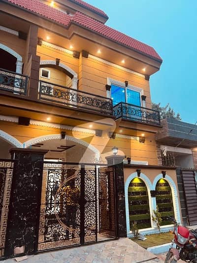 الحفیظ گارڈن - فیز 5 الحفیظ گارڈن,جی ٹی روڈ,لاہور میں 4 کمروں کا 3 مرلہ مکان 1.27 کروڑ میں برائے فروخت۔