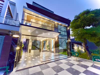 10.75 Ultra Luxury Designer House For Sale