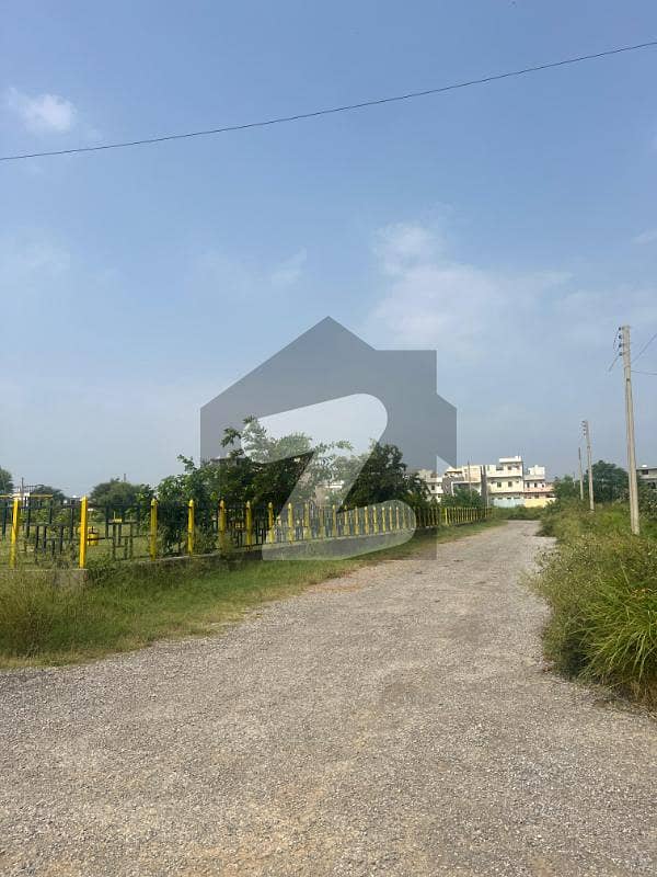 آئی ۔ 16 اسلام آباد میں 8 مرلہ رہائشی پلاٹ 92.0 لاکھ میں برائے فروخت۔