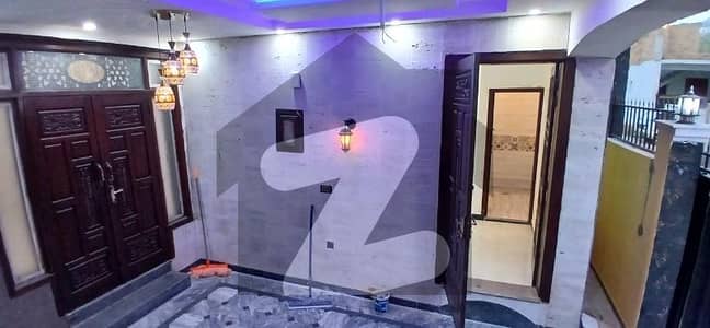 بنی گالہ اسلام آباد میں 3 کمروں کا 7 مرلہ مکان 2.8 کروڑ میں برائے فروخت۔