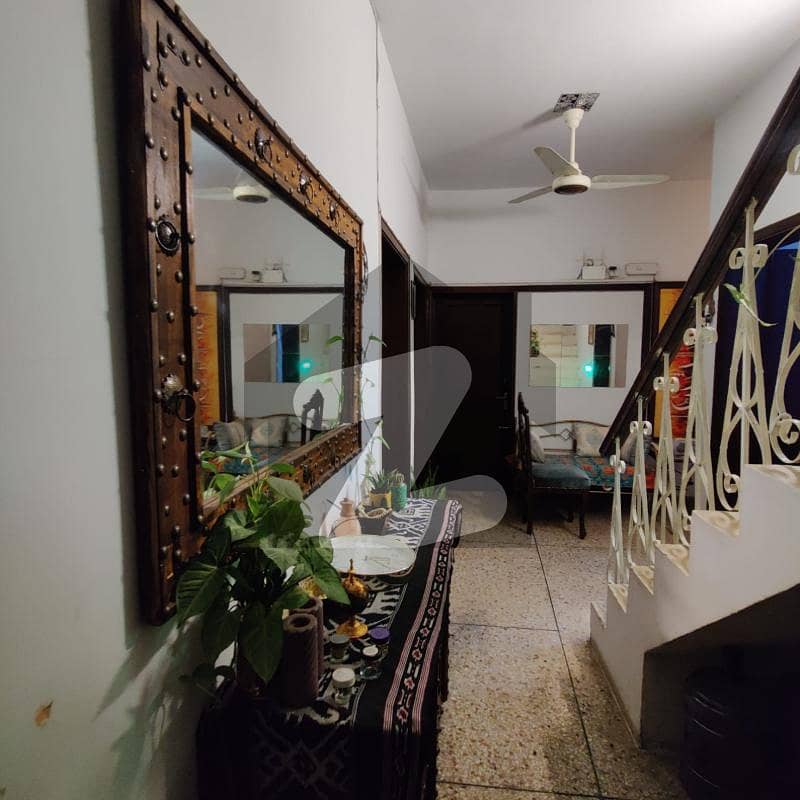 Good Livable House Is For Sale In F-8 Good Livable House Is For Sale In F-8