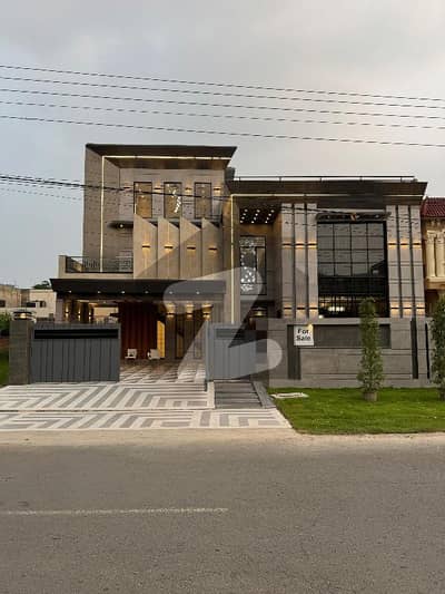 20 Marla 60 Feet Road Near Park House Available For Sale In Valencia Town Lahore Pakistan 6 7 Bathroom Demand 900 Lac 20 Marla 60 Feet Road Near Park House Available For Sale In Valencia Town Lahore Pakistan 6 7 Bathroom Demand 900 Lac