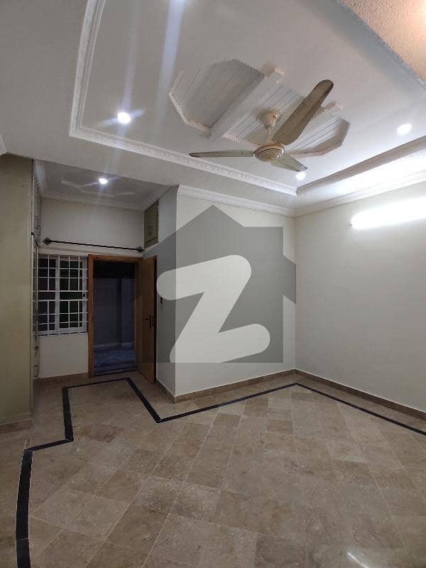 جی ۔ 13 اسلام آباد میں 4 کمروں کا 8 مرلہ مکان 5.7 کروڑ میں برائے فروخت۔ جی ۔ 13 اسلام آباد میں 4 کمروں کا 8 مرلہ مکان 5.7 کروڑ میں برائے فروخت۔