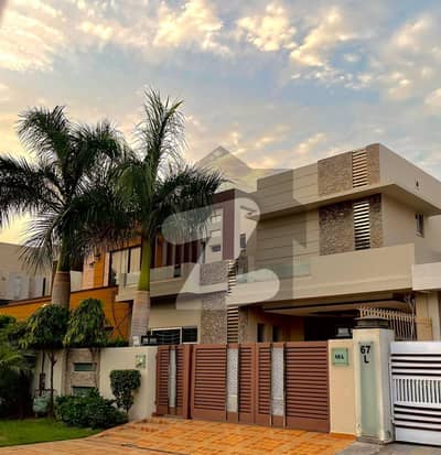 10 Marla House 70ft Road Ki Back Hot Location In Dha Phase 5