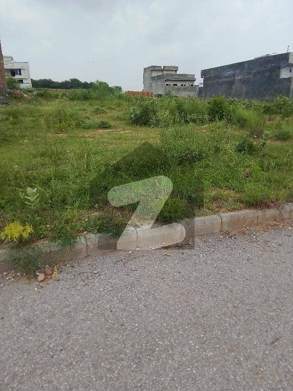 جناح گارڈنز ایف ای سی ایچ ایس,اسلام آباد میں 5 مرلہ رہائشی پلاٹ 60.0 لاکھ میں برائے فروخت۔ جناح گارڈنز ایف ای سی ایچ ایس,اسلام آباد میں 5 مرلہ رہائشی پلاٹ 60.0 لاکھ میں برائے فروخت۔