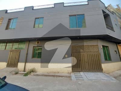 علامہ اقبال ٹاؤن لاہور میں 2 کمروں کا 3 مرلہ مکان 2.1 کروڑ میں برائے فروخت۔