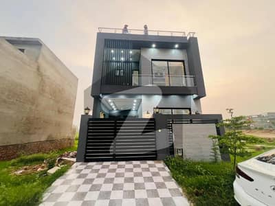 5 Marla Modern House Available For Sale In Lake City Sector M-7 Block C-1