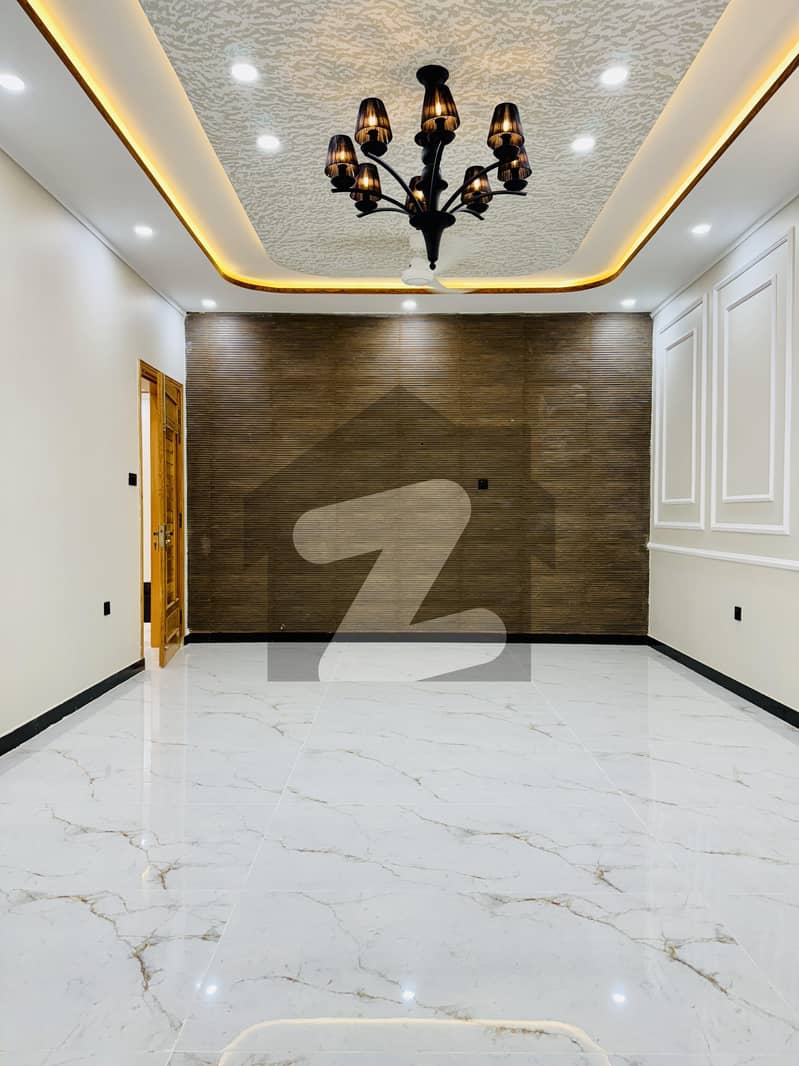 Luxury 9.5 Marla House For Sale Luxury 9.5 Marla House For Sale