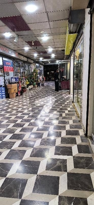 Commercial Shop Commercial Shop