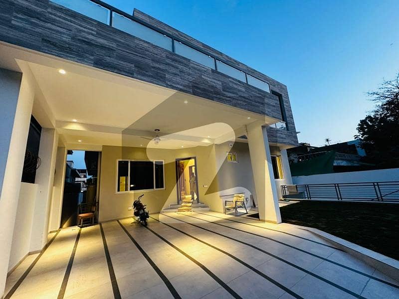 House For Rent In F7 House For Rent In F7