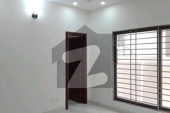 Looking For A House In I-8 Looking For A House In I-8