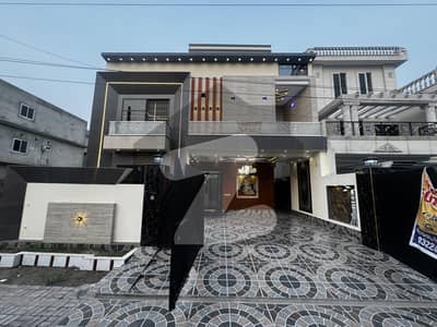 10 MARLA BRAND NEW HOUSE FOR SALE IN AL-REHMAN GARDEN PHASE 2
