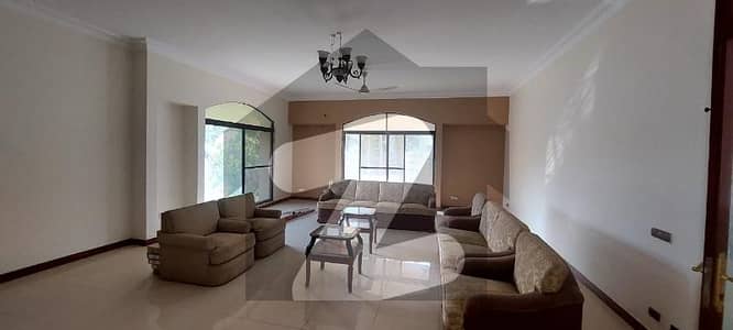 Bungalow For Sale 2000 Yards