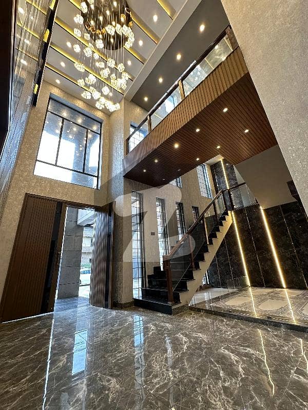 Brand New Luxury House Brand New Luxury House