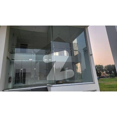 4 Marla Commercial Floor For Rent In Phase 8 DHA Lahore