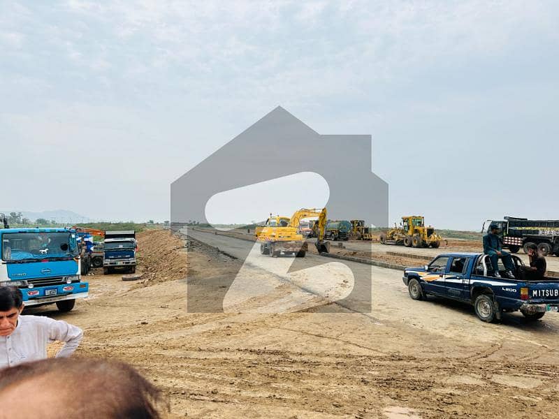 FRONT OPEN PLOT AT INVESTOR PRICE FRONT OPEN PLOT AT INVESTOR PRICE