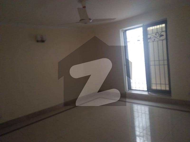 HOUSE FOR RENT IN F-7 HOUSE FOR RENT IN F-7