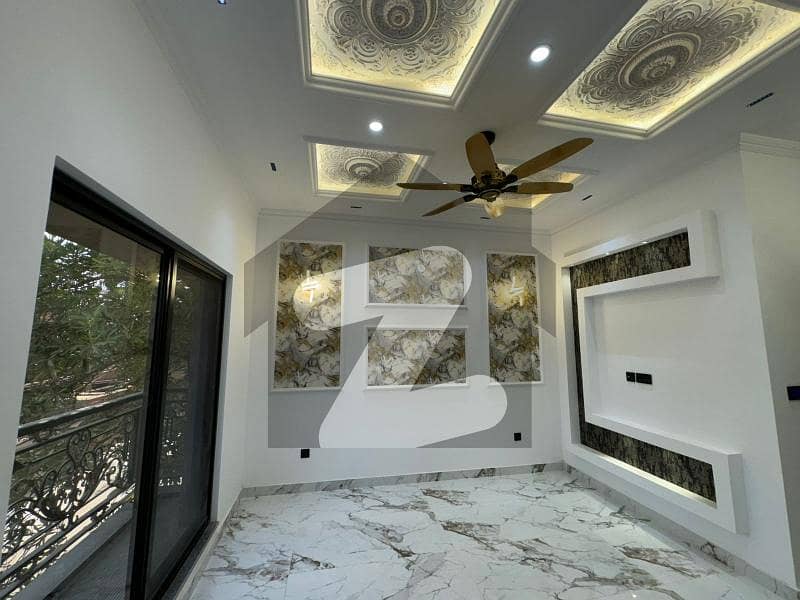 سپر ٹاون لاہور میں 3 کمروں کا 3 مرلہ مکان 75.0 ہزار میں کرایہ پر دستیاب ہے۔ سپر ٹاون لاہور میں 3 کمروں کا 3 مرلہ مکان 75.0 ہزار میں کرایہ پر دستیاب ہے۔