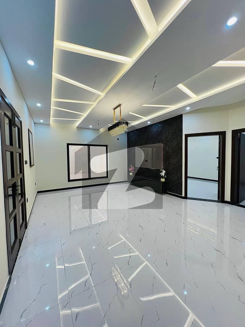 10 Marla Luxury House For Sale 10 Marla Luxury House For Sale