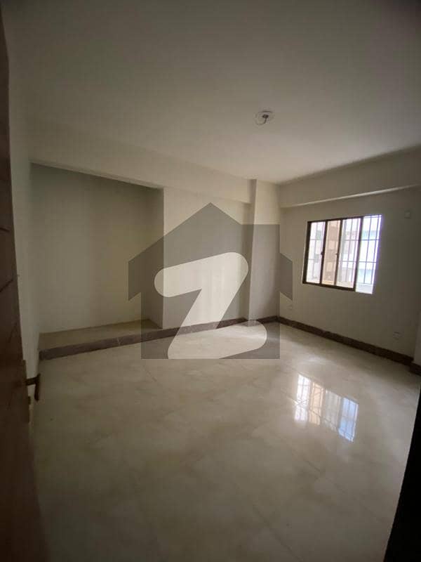 (4 Rooms) 2 Bed DD On 1000 Sq. ft Brand New Flat Available For Sale In (Daniyal Residency), Scheme-33.