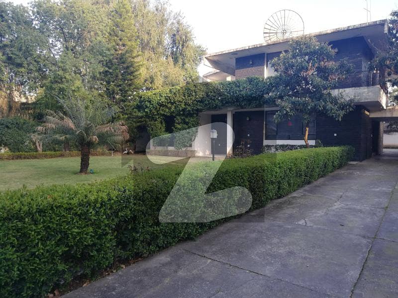 HOUSE FOR RENT IN F-7 HOUSE FOR RENT IN F-7