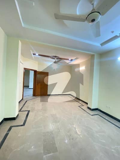 Beautiful Ground Portion For Rent