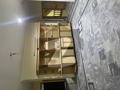 Portion For Rent 1 Kanal