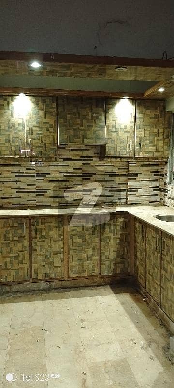 flat for sale in Hunaid city 2 bed long 1st floor   All fesleteis   rental income 25k   lased flat   fully extra work New washroom 2no