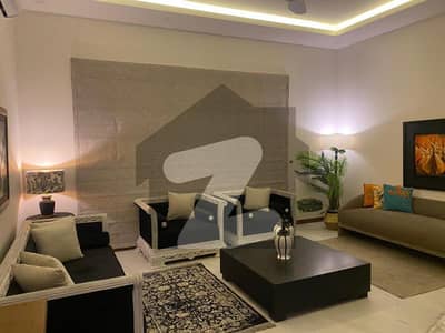 Prime Location Ground Floor 3 Beds Sprat Gate Tiles Floor Ideal For Foreigners-