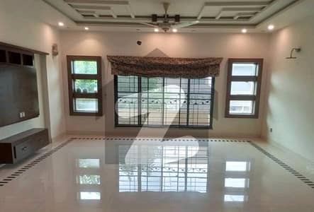 Spacious Upper Portion Is Available In Johar Town Phase 1 For Rent