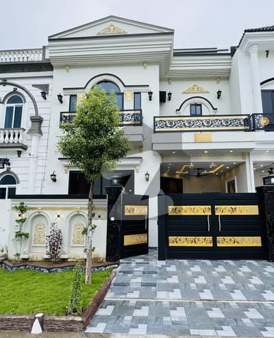 سٹی ہاؤسنگ سوسائٹی سیالکوٹ میں 4 کمروں کا 5 مرلہ مکان 1.94 کروڑ میں برائے فروخت۔