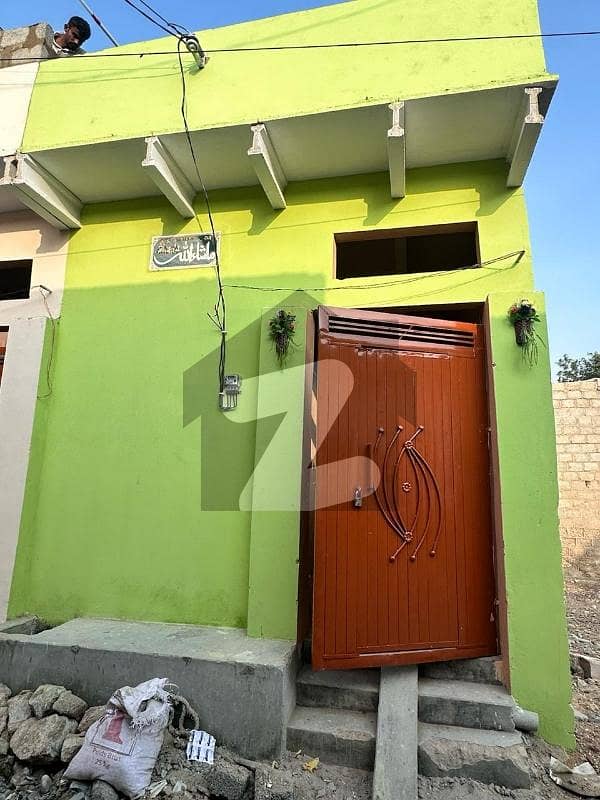 الياس گوٹھ کورنگی,کراچی میں 1 کمرے کا 2 مرلہ مکان 18.0 لاکھ میں برائے فروخت۔