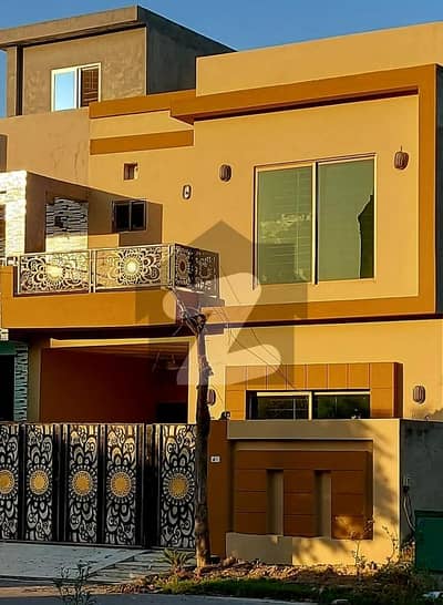 3 Marla House Available For Rent In A Block Phase 2 New Lahore City