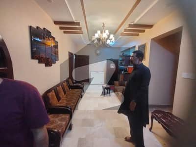 شرف آباد گلشنِ اقبال ٹاؤن,کراچی میں 3 کمروں کا 11 مرلہ زیریں پورشن 1.75 لاکھ میں کرایہ پر دستیاب ہے۔