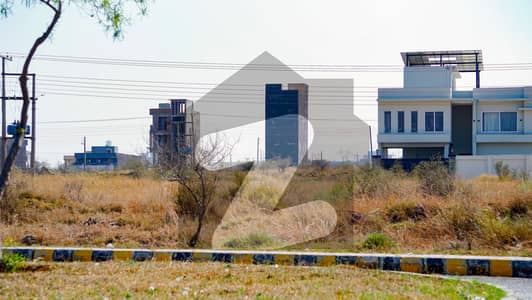 1 Kanal Residential Plot Available For Sale